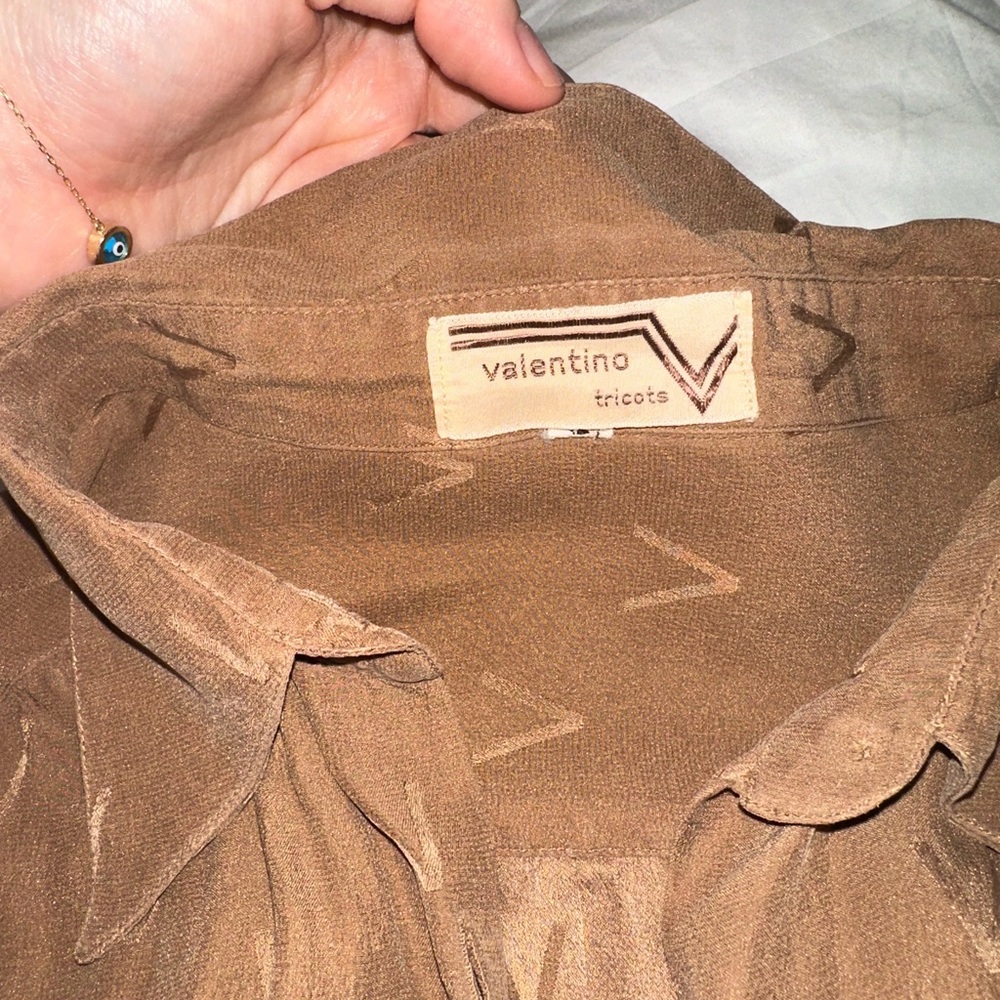 Authentic Valentino button down - Picture 2 of 5